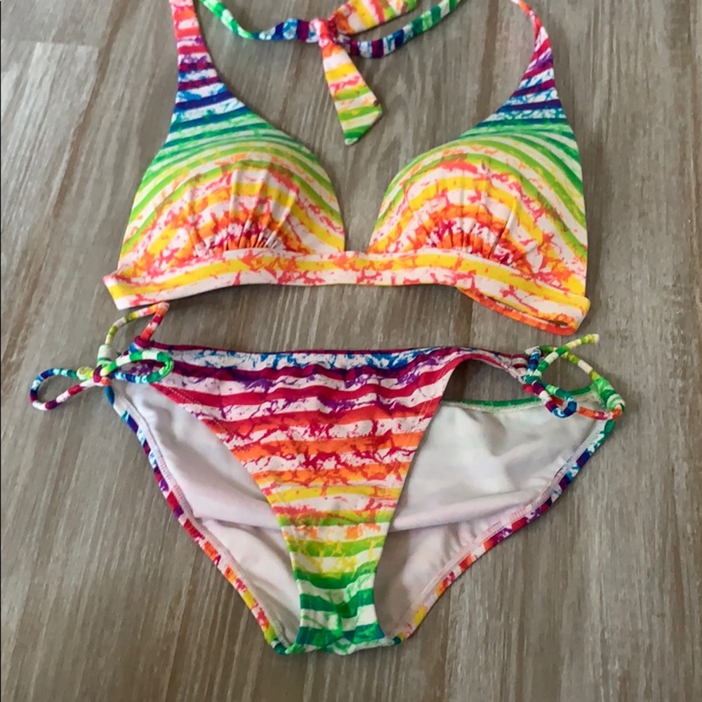 Bathing suit
